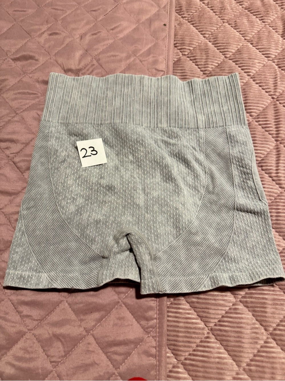 Seamless High-Waist Shaping Shorts in Light Gray